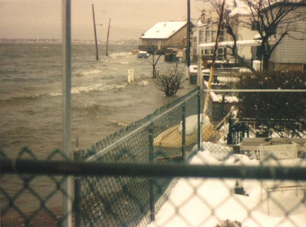 FECHER/EdgewaterStorm1a.JPG